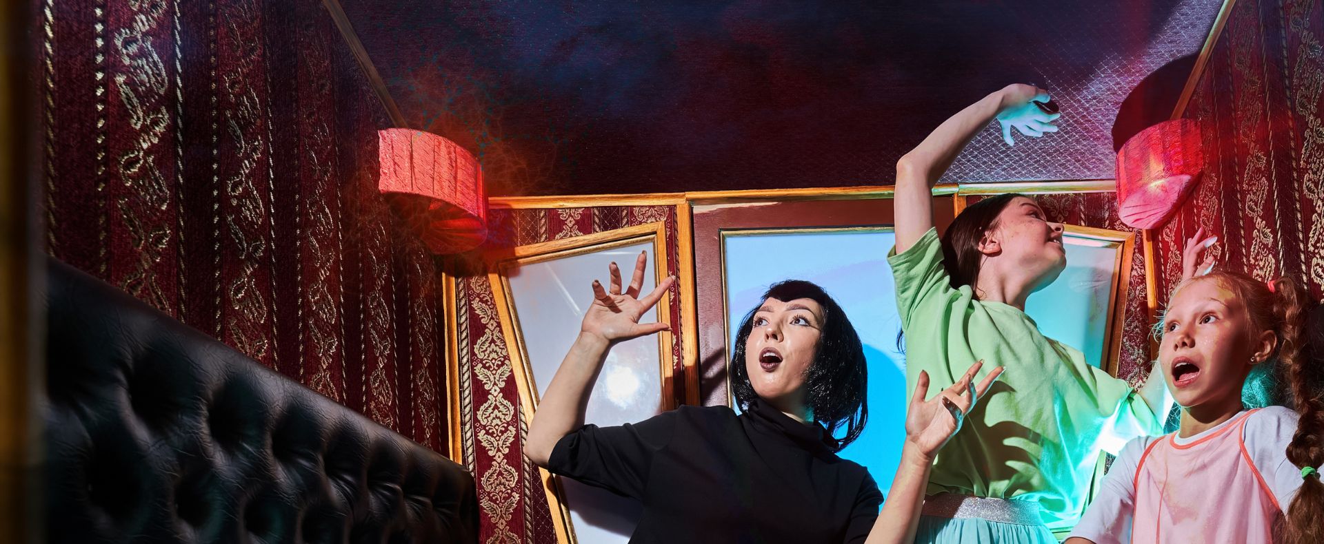 Квест - спектакль «Монстры на каникулах: отель в Трансильвании»